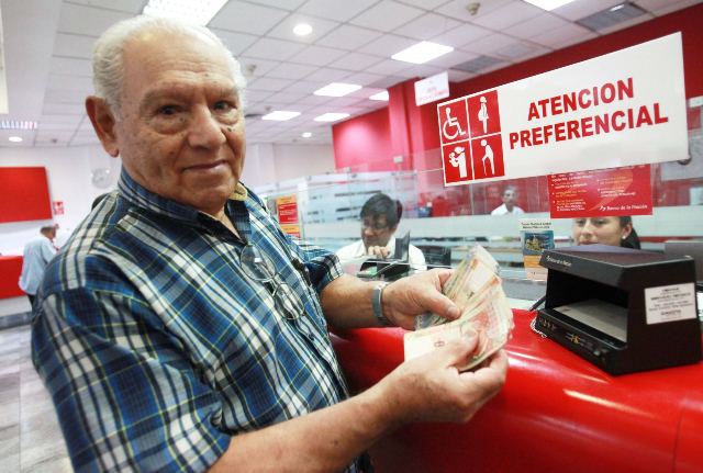 Gobierno eleva pensión a jubilados del DL 19990 luego de 18 años
