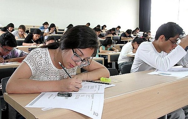 Conoce los requisitos para obtener grado de bachiller, maestro y doctor