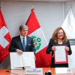Perú y Suiza firman convenio para reducir gases en el marco del Acuerdo de París