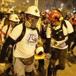 jóvenes heridos en marcha contra Manuel Merino