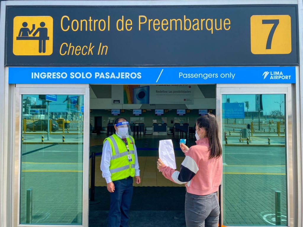 Vuelos permitidos y protocolos para viajar por avión desde Lima al interior del país