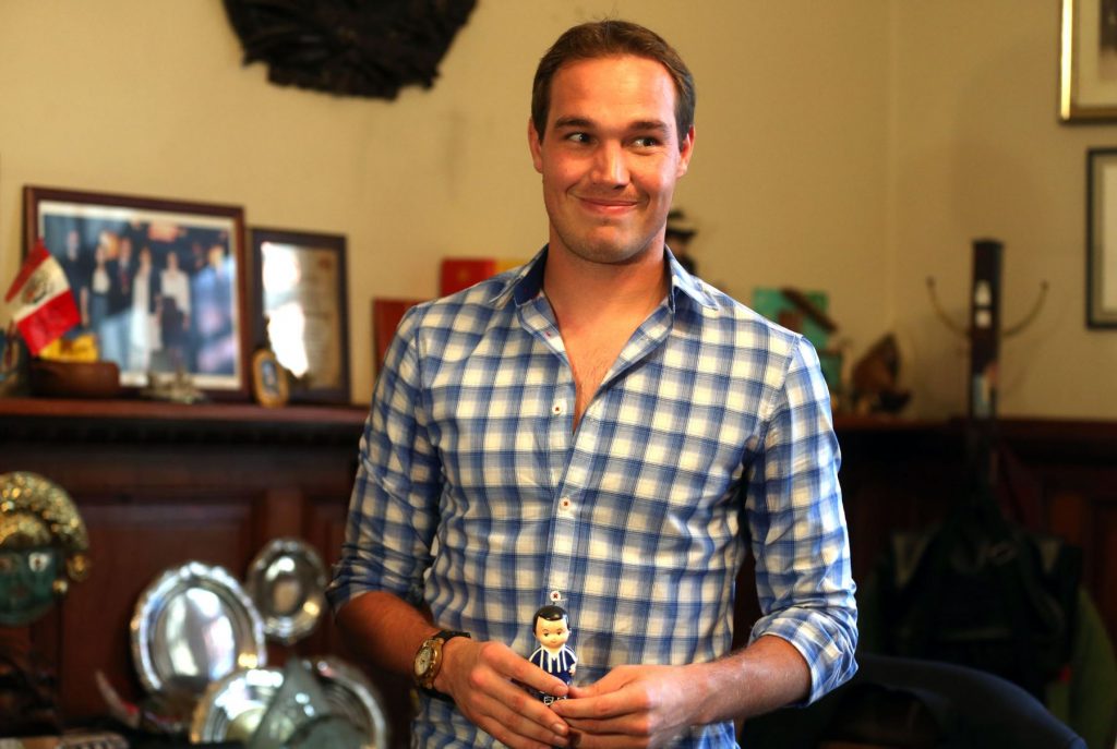 George Forsyth vuelve a la carrera electoral tras decisión del JNE