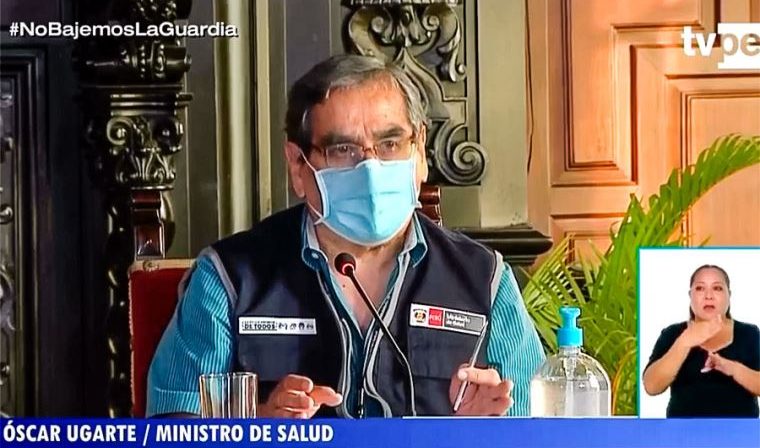 Oscar Ugarte, ministro de Salud