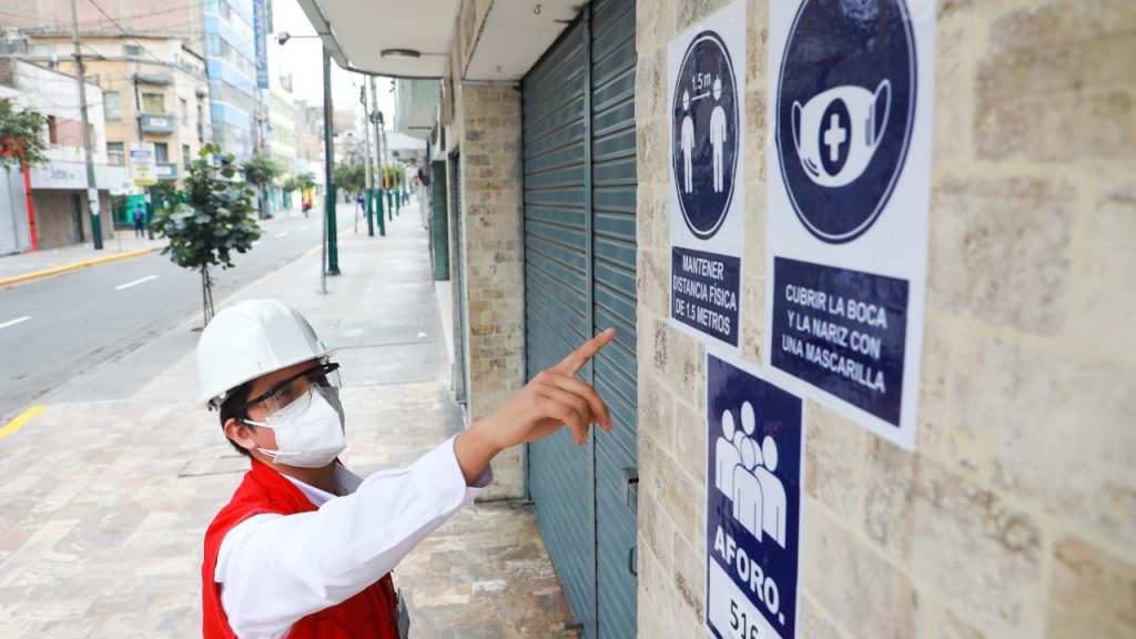 Produce: empresas que presentaron su plan de vigilancia COVID-19 no necesitan autorizaciones, ni realizar otros trámites para operar durante la nueva cuarentena
