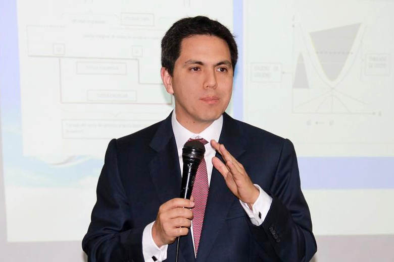 Roger Zavaleta Rodríguez