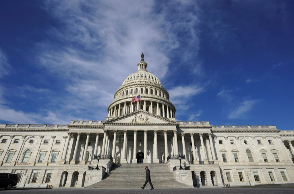Estados Unidos: atropellan a dos agentes y uno muere cerca al Capitolio