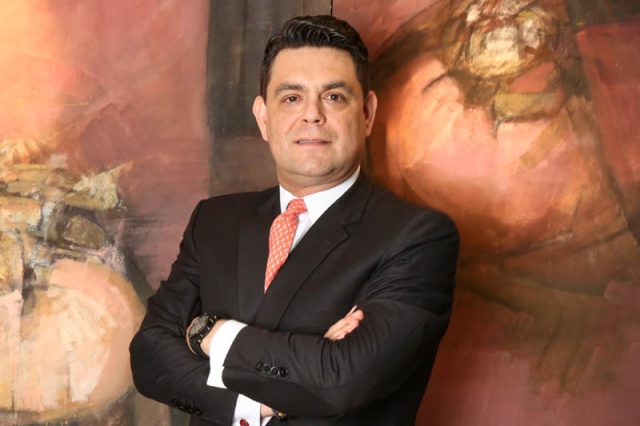 Edmundo Lizarzaburu Bolaños