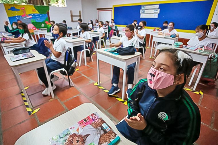 colegios en Perú