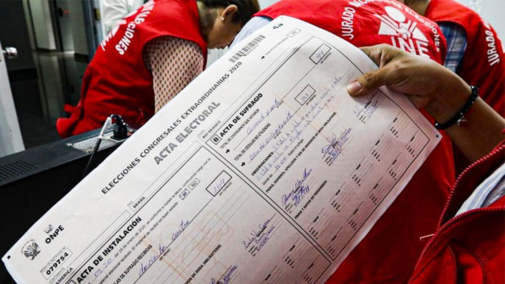 IPDE: «Tomaría más de una semana a los JEE resolver actas observadas»