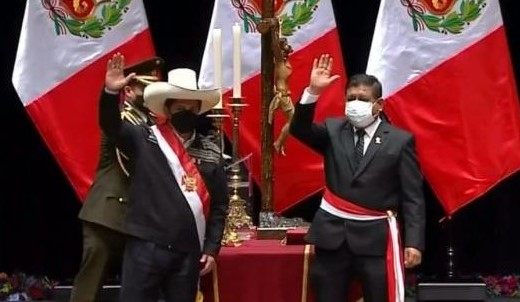 Pedro Castillo y Walter Ayala
