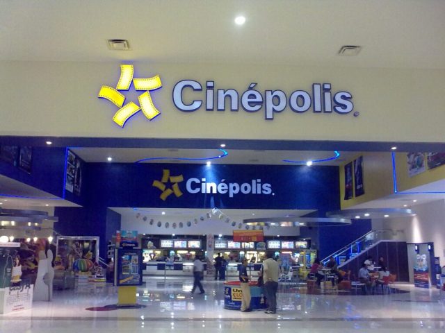 Indecopi inicia acciones de monitoreo contra Cinépolis por impedir ingreso de alimentos