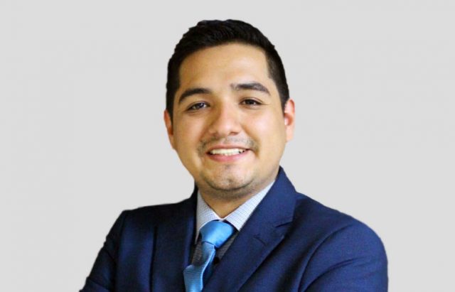 Alejandro J. Navarrete Maldonado