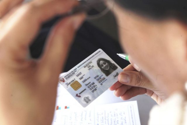 DNI en Perú