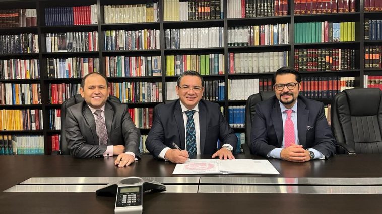 Santiváñez Antúnez Abogados (equipo científico)