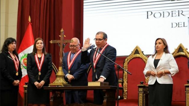 Magistrado Javier Arévalo asume la presidencia del Poder Judicial