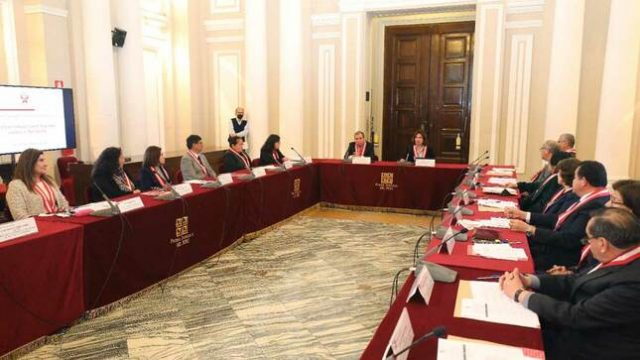 X Pleno Jurisdiccional Supremo Laboral y Previsional de la Corte Suprema (PDF)