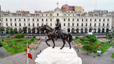 plaza-san-martin-centro-de-lima